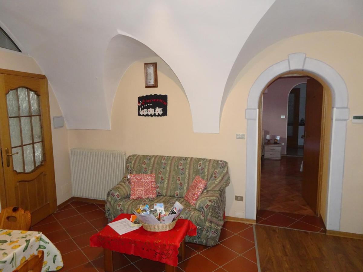 B&B San Valentino Giovo Kültér fotó